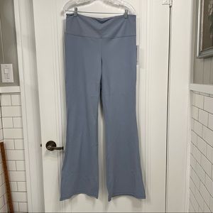 New Athleta Elation Flare Pants Womens XL Tall NWT Blue Star